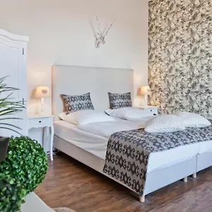  Apartment Apartement